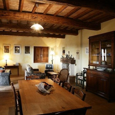 Agriturismo Surripa Амелиа Стая снимка
